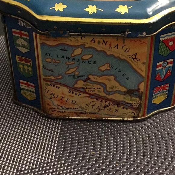 Vintage Royal Tin -collectible - Picture 3 of 8